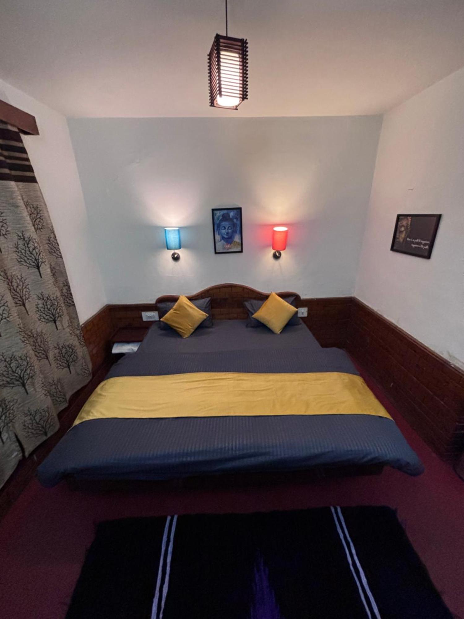 Basecamp Manali Hostel Exterior photo