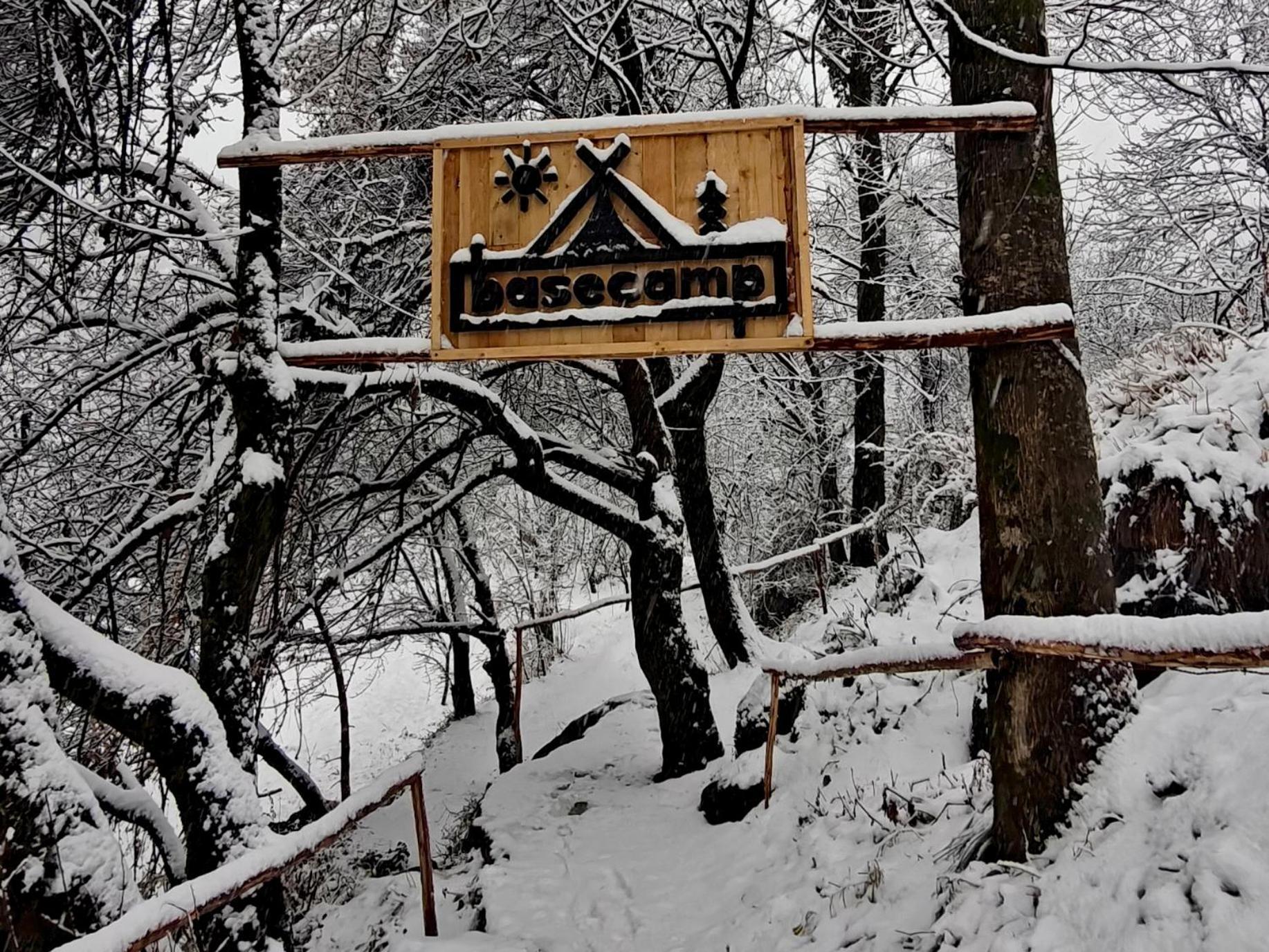 Basecamp Manali Hostel Exterior photo